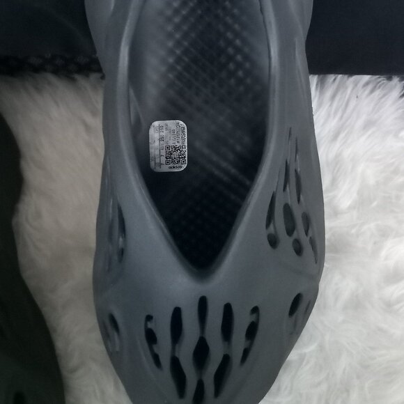 ADIDAS YEEZY FOAM RUNNER ONYX